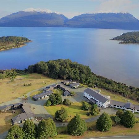 Fiordland National Park Lodge Te Anau Downs Bagian luar foto